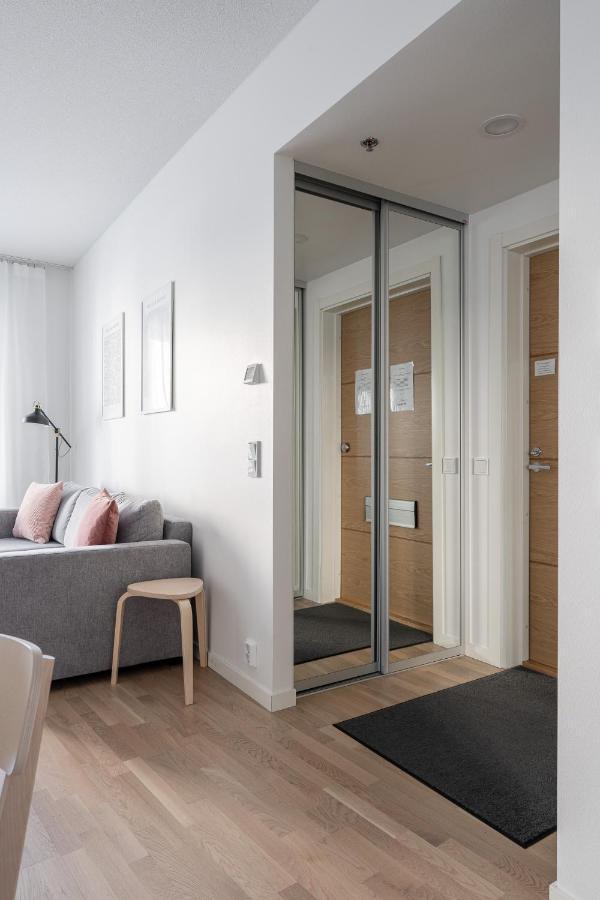 "Station" - Modern 1Br With Sauna Next To Railway Station, Hosted By 2Ndhomes Tampere Buitenkant foto